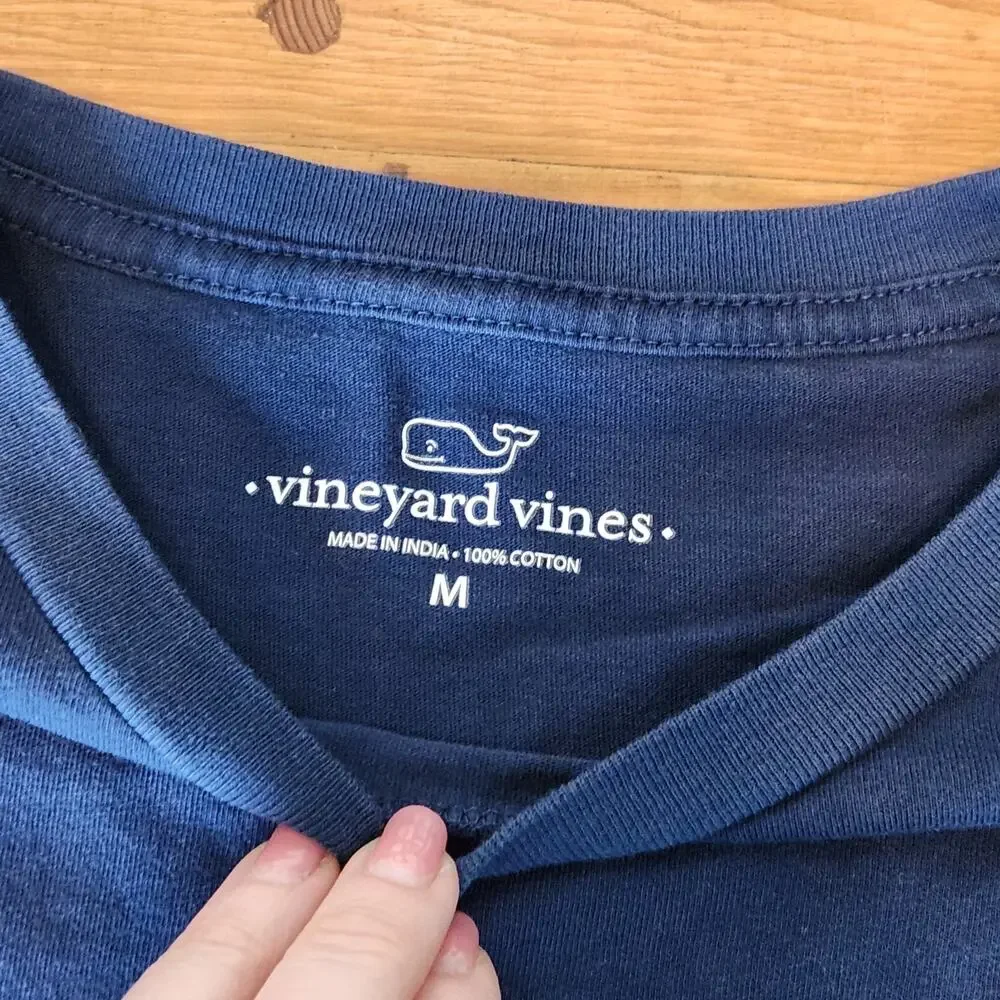 Vineyard Vines Mens Long-sleeve T-shirt Football Whale College Preppy Medium